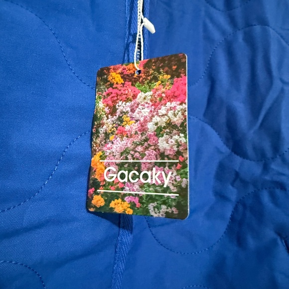 NWT Quilted Blue Puffer Jacket w/ Zip Pockets & Elastic Hem women’s XL - Picture 8 of 9